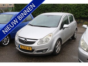 Opel Corsa 1.2-16V Enjoy Automaat/Airco/Parkeersensoren