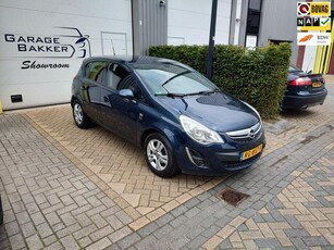 Opel Corsa 1.4-16V Cosmo Bluetooth Leder Stoelverw. Airco