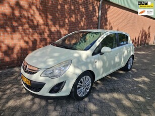 Opel Corsa 1.4-16V Edition NAV.+ Airco Bj:2011 NAP!