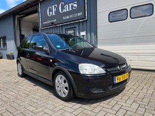 Opel Corsa 1.8-16V Sport 2005 152.000 KM