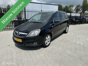 Opel Zafira 2.2 Executive 7 persoons