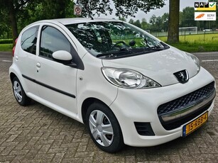 Peugeot 107 1.0-12V XS airco cv op afs elektrische ramen