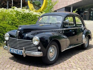 Peugeot 203A