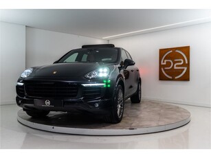 Porsche Cayenne 3.0 S E-Hybrid Platinum Edition 416PK NL