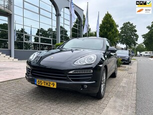 Porsche Cayenne 4.8 S aut leer schuifd navi zeer mooi