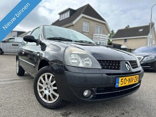 Renault Clio 1.2-16V Authentique Basis (bj 2004)