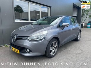 Renault Clio TCe 90 Expression / Navigatie /