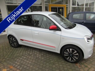 RENAULT TWINGO Z.E. R80 Intens Navigatie ( 18950 € MET SUBSIDIE) Parksensoren Camera Stoelverwarming Lichtm.velgen