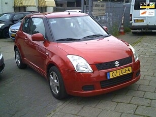 Suzuki Swift 1.3 GA st bekr airco elek pak nap apk