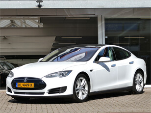 TESLA MODEL S 70D | elektrisch panoramadak | FREE CHARGE | stoelverwarming | camera