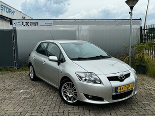 Toyota Auris 2.2 D-4D Executive - Clima - Cruise - Xenon