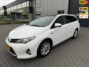 Toyota Auris Touring Sports 1.8 Hybrid Lease+