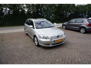 Toyota Avensis wagon 1.8 VVTi Linea Luna TREKHAAK CLIMA LM