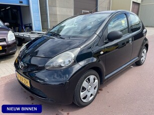 Toyota Aygo 1.0-12V Basis 5-deurs - 1e eigenaar -