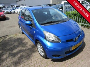 VERKOCHT Toyota Aygo 1.0-12V Comfort. (bj 2011)