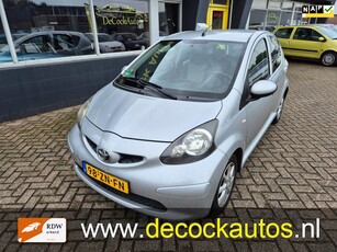 Toyota Aygo 1.0-12V +/LEDER/AIRCO