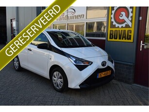 Toyota Aygo 1.0 VVT-i x-fun O.a: Airco, Bluetooth, Radio