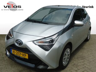 TOYOTA AYGO 1.0 VVT-i x-play