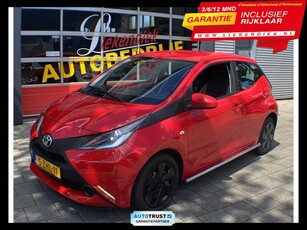 Toyota Aygo 5Drs 1.0 VVT-i X-Play - LED I