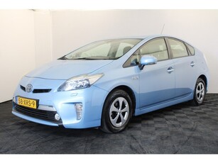 Toyota Prius 1.8 Plug-in Executive Business (bj 2012)