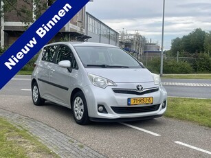 Toyota Verso-S 1.3 VVT-i Aspiration Automaat Navigatie