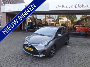 Toyota Yaris 1.0 VVT-i Trend navigatie / origineel Ned.auto