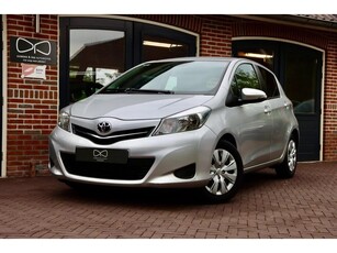 Toyota Yaris 1.3 VVT-i Aspiration NAVIGATIE CAMERA