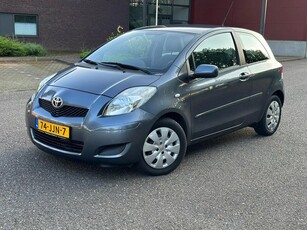 Toyota Yaris 1.3 VVTi Aspiration Zie omschrijving