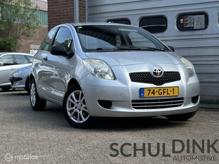 Toyota Yaris 1.3 VVTi Terra AIRCOELEKTRISCHE RAMENNETJES