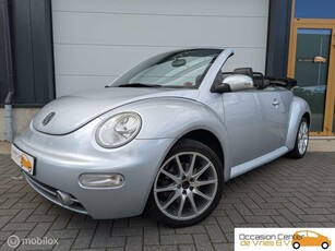 Volkswagen Beetle Cabrio 2.0 AircoVelgnParksensorStoelvrwarm