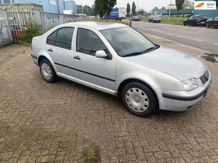 Volkswagen Bora 1.6 Trendline