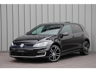 Volkswagen Golf 1.4 TSI GTE DSG ACC Panoramadak