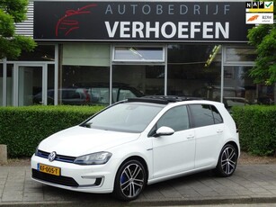 Volkswagen Golf 1.4 TSI GTE - PANO - APPLE CARPLAY -