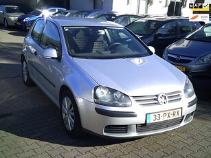 Volkswagen Golf 1.6 Trendline st bekr airco elek pak nap apk