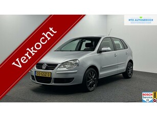 Volkswagen Polo 1.4-16V