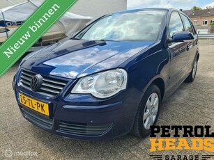 Volkswagen Polo 1.4-16V Optive 5D Airco Nwe APK Nwe