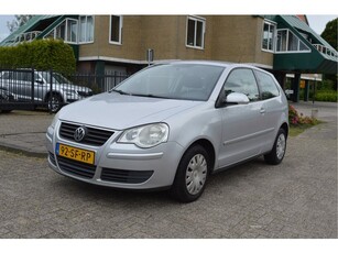 Volkswagen Polo 1.4-16V Turijn Airco ? Automaat?