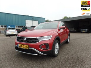 Volkswagen T-ROC 1.5 TSI Business AUTOMAAT NAVI CAMERA 2023