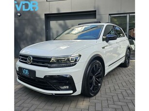 Volkswagen Tiguan 1.5 TSI ACT R-Line DSG PANO LED TREKHAAK