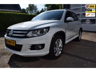 Volkswagen Tiguan 2.0 TDI Sport&Style 4motion R-line