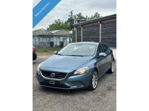 Volvo V40 D3 2.0 200PK Panoramadak *SportStand* CitySafe