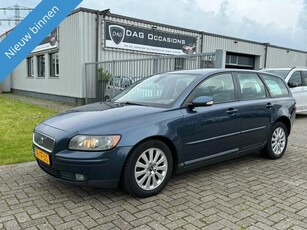 Volvo V50 1.6D Edition II AIRCOCRUISEPDC4 x ELEK RAMEN