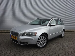 Volvo V50 2.4i Momentum Automaat Climate / Trekhaak /