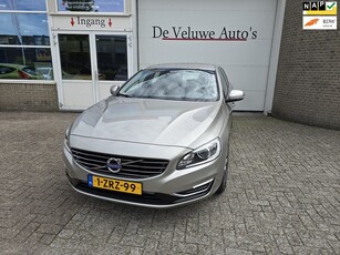 Volvo V60 2.4 D6 AWD Plug-In Hybrid Summum / Inclusief btw