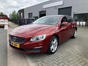 Volvo V60 2.4 D6 Twin Engine Momentum