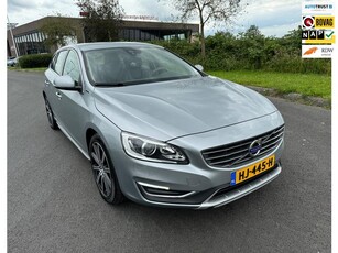 Volvo V60 2.4 D6 Twin Engine R-Design, AUT, 220PK, 1E EIG