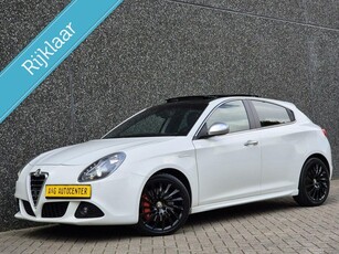 Alfa Romeo Giulietta 1.7 TBi Quadrifoglio/Pano/18''/235PK