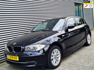 BMW 1-serie 116i High Executive 07-2010 Black Sapphire Metallic XENON!! NAVI!!