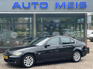 BMW 3-serie 320I Airco Cruise Trekhaak