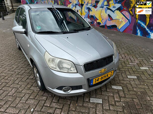 Chevrolet Aveo 1.2 16V LS+ lage km n.a.p sport velgen airco elektrische ramen cv stereo